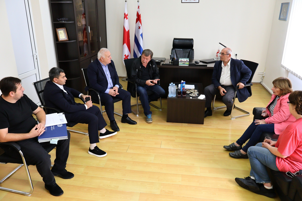 სოფლის მეურნეობის სამეცნიერო-კვლევითი ცენტრი აჭარის აგროსერვის ცენტრს ციტრუსოვანთა სარგავი მასალის სერტიფიცირების პროცესში დაეხმარება